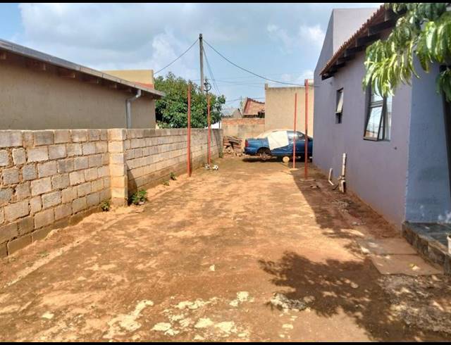 3 BEDROOM HOUSE FOR SALE IN LEHAE